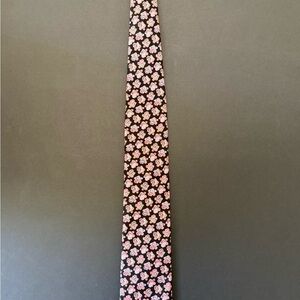 Brioni Black and Pink Floral Men's Tie
